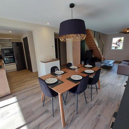 Charmant Et Spacieux Appartement A Quelques Pas Du Lac Duingt Exteriör bild