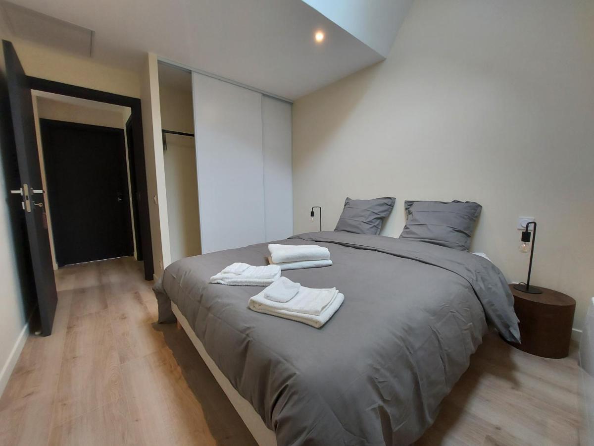 Charmant Et Spacieux Appartement A Quelques Pas Du Lac Duingt Exteriör bild